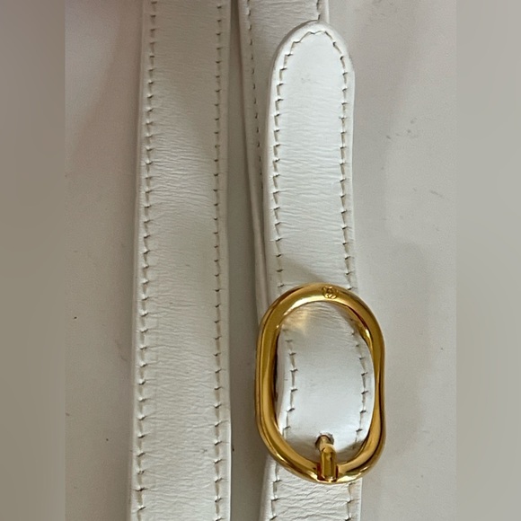 Gucci GG Supreme Vintage White Leather Canvas Crossbody Bag - Picture 15 of 15